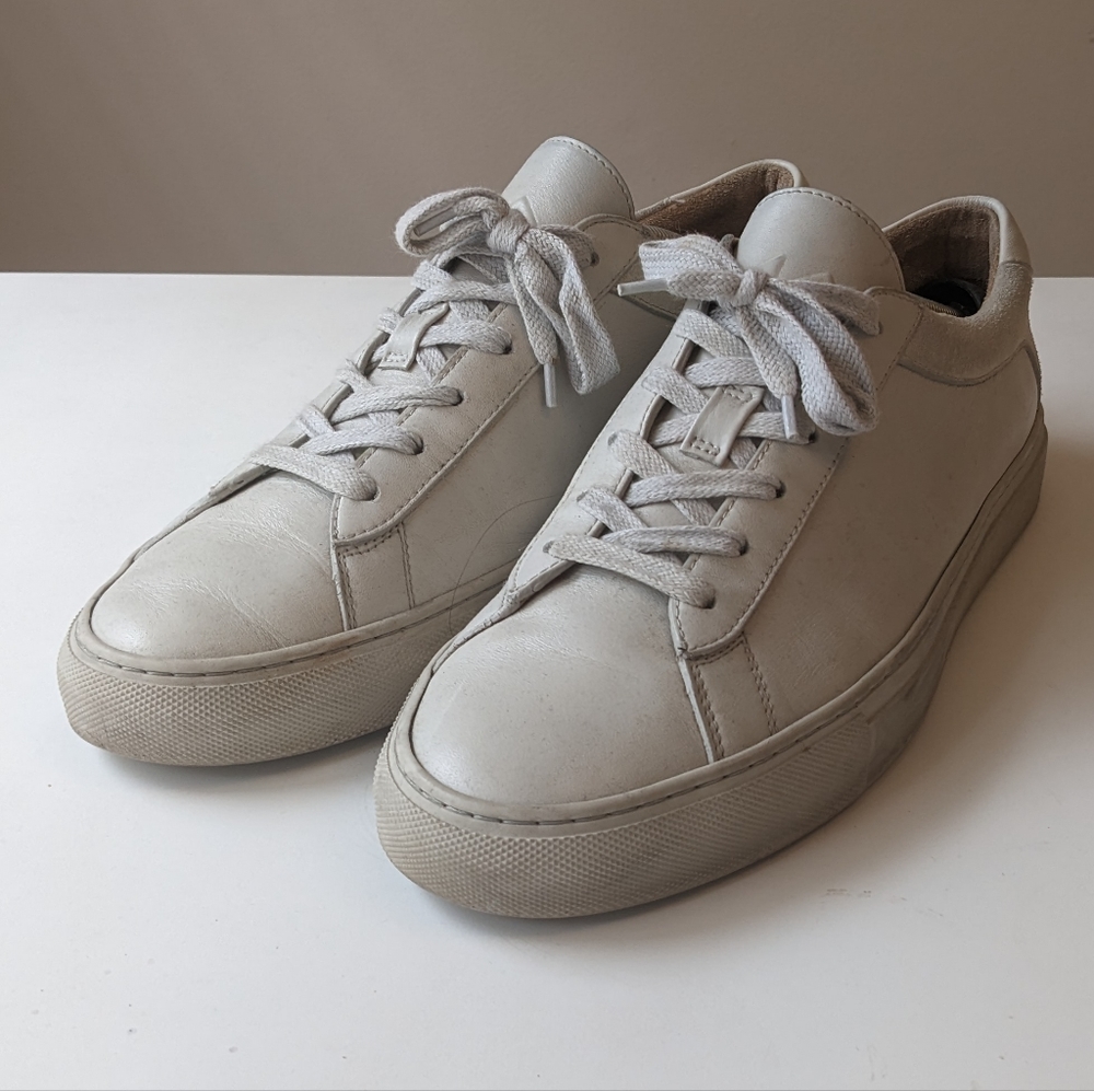 Koio Capri in stone